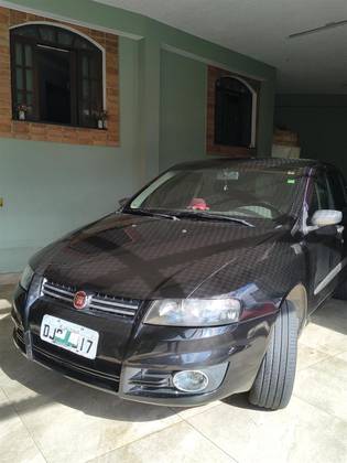 FIAT STILO 1.8 MPI 8V FLEX 4P MANUAL FIAT STILO 1.8 MPI 8V FLEX 4P MANUAL
